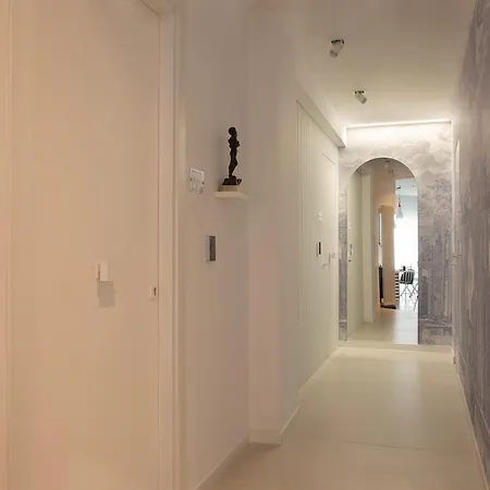 Residenza Farella-camera Terra Con Ampio Balcone E Vista Mozzafiato Nel Cuore Di 3* Pompeji